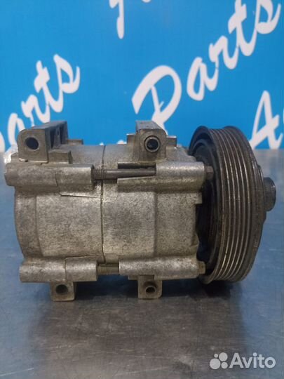 Форд Фокус 1, 1.8л компрессор кондиционера