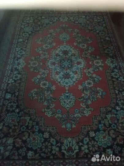 Ковер шерстяной