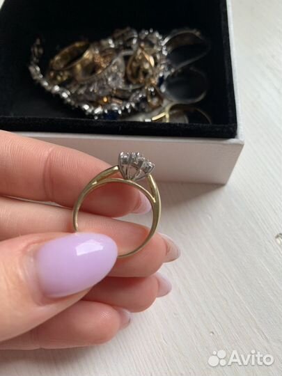 Кольцо с бриллиантами