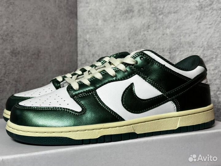 Кроссовки Nike Dunk Low Vintage Green