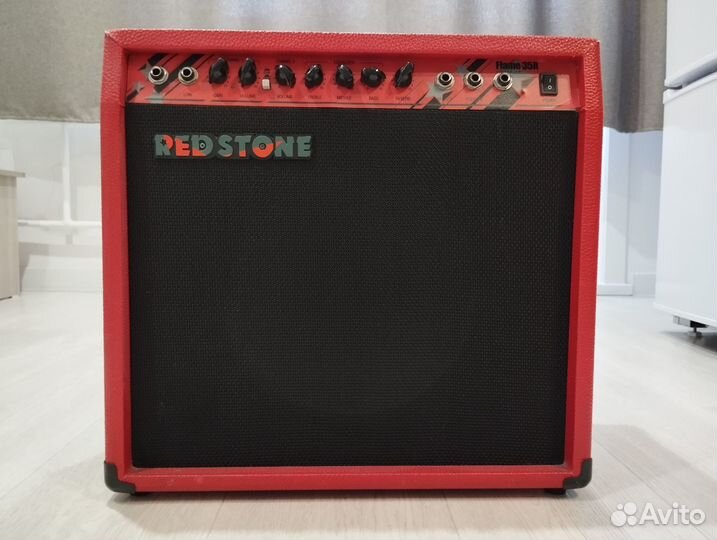 Гитарный комбоусилитель RED stone Flame-35R