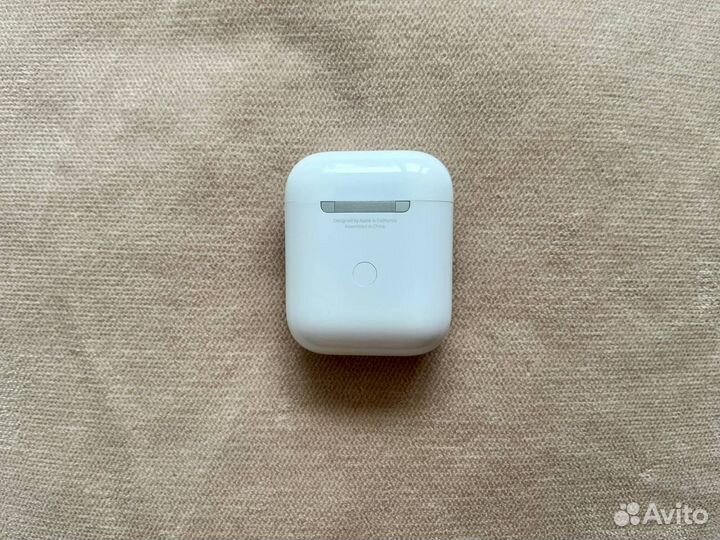 Airpods 2 кейс новый оригинальный