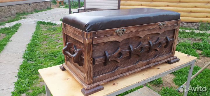 Сундук-скамья