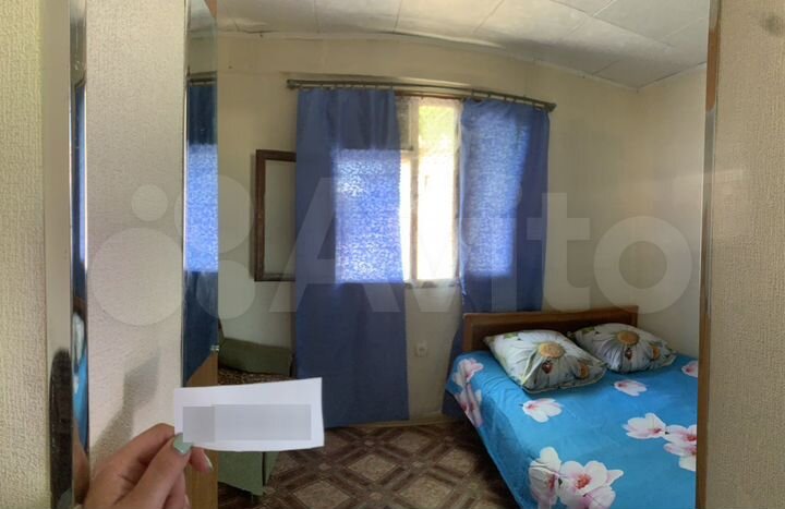 Дом 50 м² на участке 5 сот.