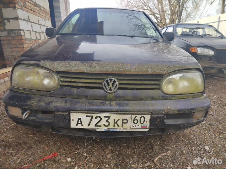 Крышка багажника golf 3