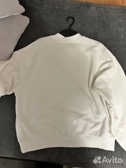 Свитшот женский bershka