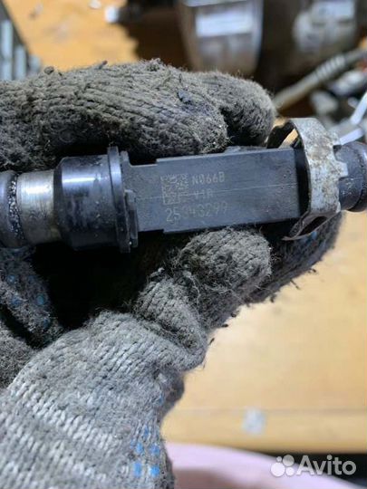 Форсунка топливная Opel Astra Z16XEP