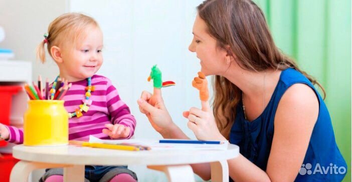 Дефектолог/Актёр(работа с дефектор речи через игру