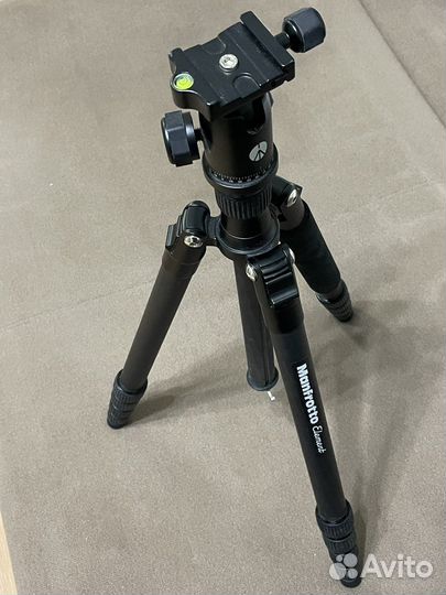 Штатив для фотоаппарата профессиональный