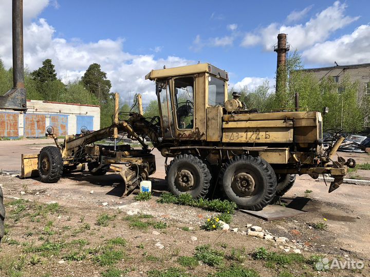 Автогрейдер ДОРМАШ ДЗ-122Б-6, 2004