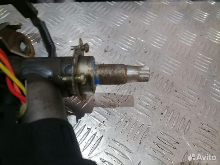 Рулевая колонка и замок зажигания Peugeot 206 1.4