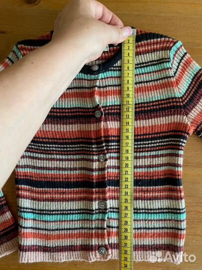 Три кофточки для девочки 92-98 размер