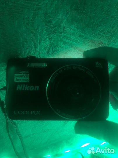 Компактный фотоаппарат nikon