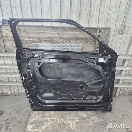 Дверь передняя левая Land Rover evoque 2011-2018