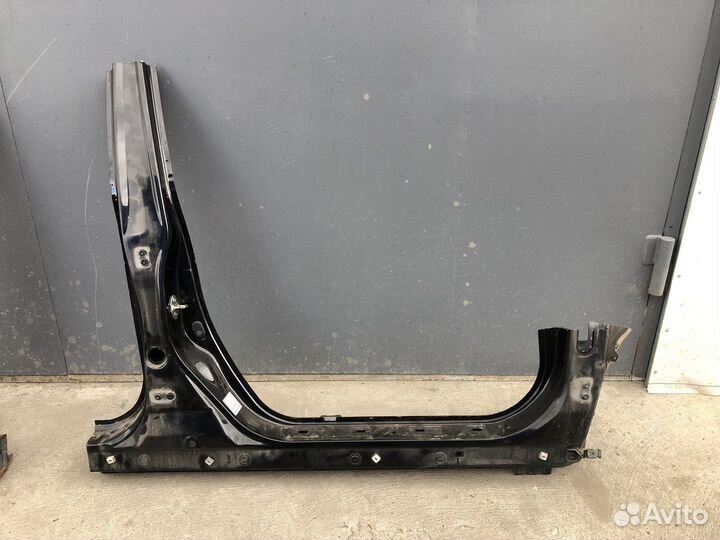 Порог правый Honda CR-V 3 RE 2007-2012