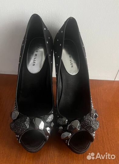 Туфли женские 37 размер новые