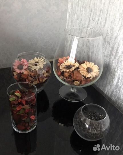 Декор в вазе