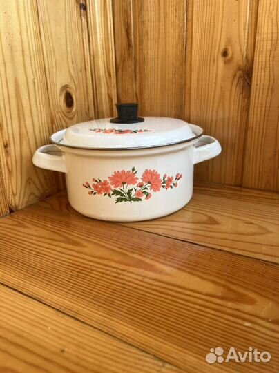 Кастрюля 2л-эмаль ссср-окантовка-нержавейка