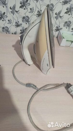 Утюг Braun на запчасти