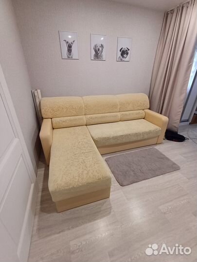 Продам угловой диван б/у