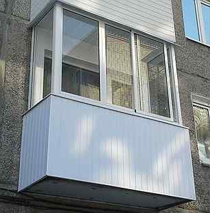 Остекление балконов и внутренняя отделка