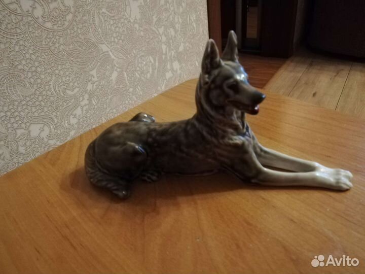 Статуэтка фарфор, овчарка, лфз