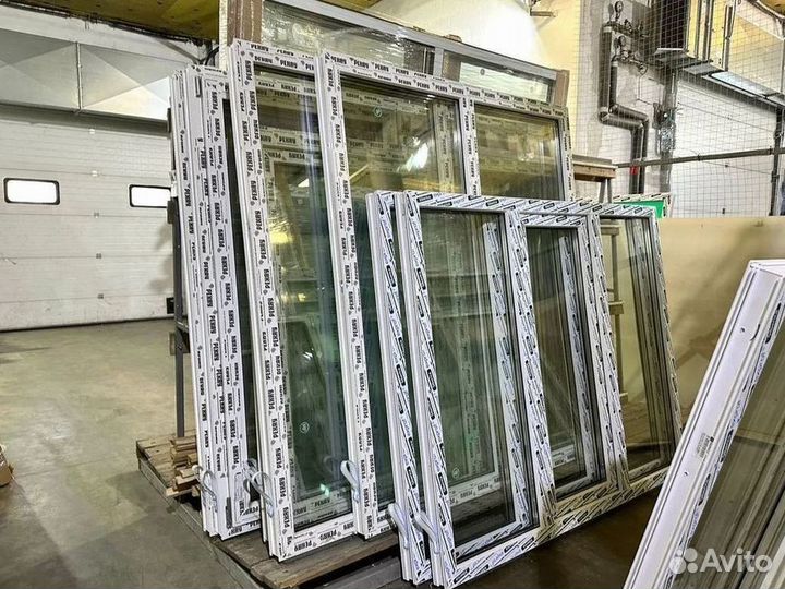 Пластиковые окна на балкон / установка окон пвх