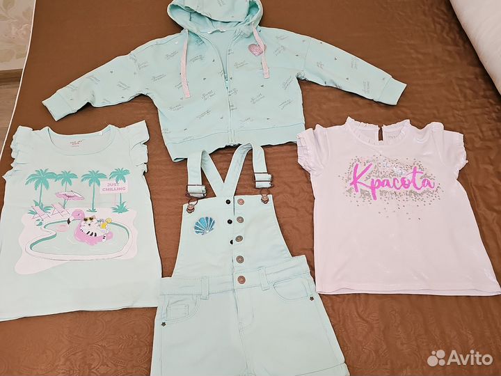Фирменная одежда пакетом на девочку 104-110 размер
