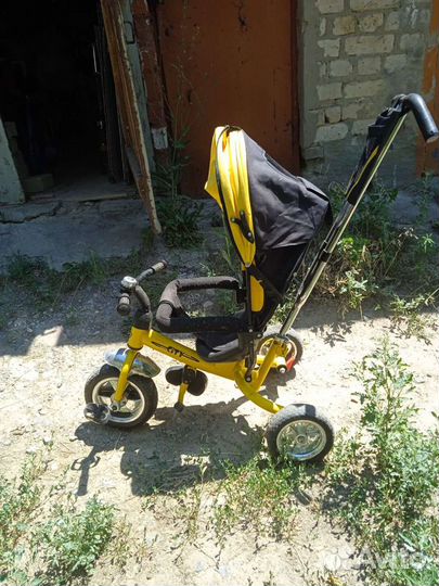 Детский велосипед с родительской ручкой