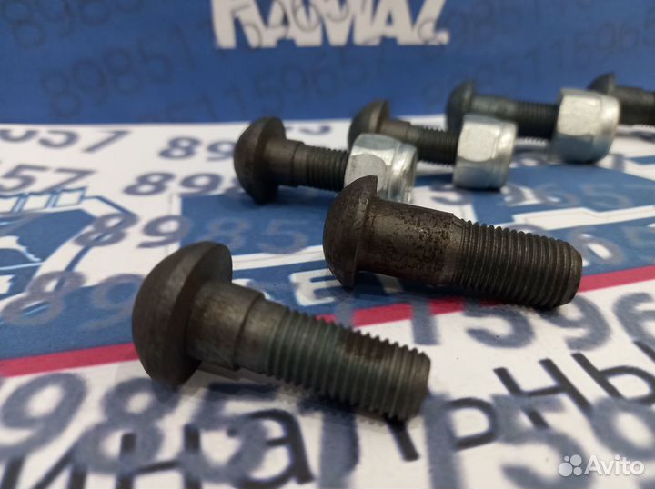 Болт клепка 38