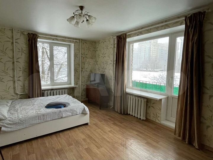 2-к. квартира, 48 м², 3/5 эт.