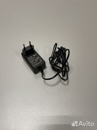 Зарядник для робота пылесоса Redmond RV-R350