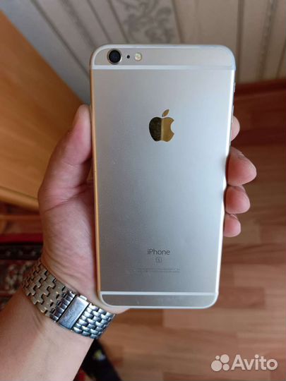 Телефон iPhone 6s plus