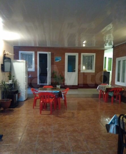 Комната 11 м² в 4-к., 1/1 эт.