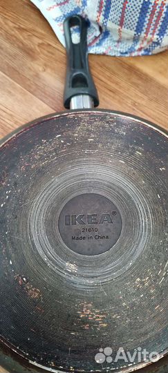 Сковороды разные с крышкой, чугун, аллюминий