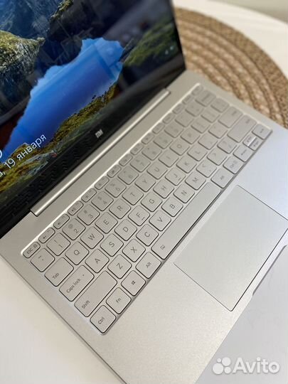 Ноутбук Xiaomi Mi Notebook Air 12.5