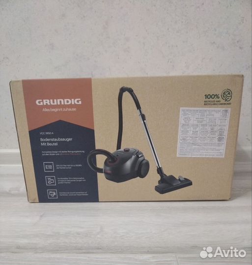 Пылесос Grundig VCC 3850 A, новый