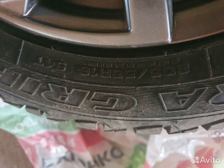 Goodyear Ultragrip 600 205/55 R16