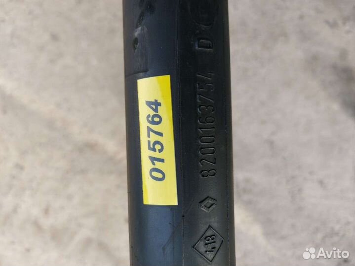 Патрубок интеркулера Renault Clio 2 8200163754