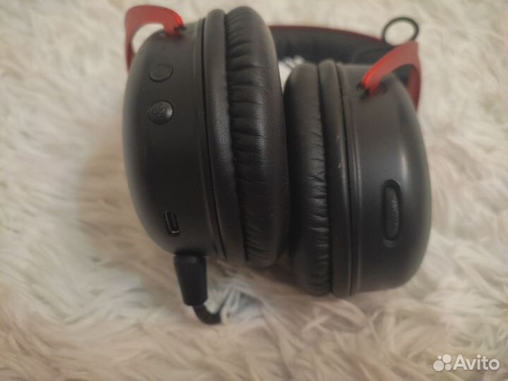 Беспроводные наушники HyperX Cloud II Wireless