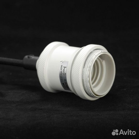 Люстра подвесная в спальню модерн