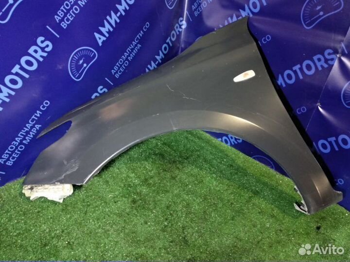 Крыло переднее левое Mitsubishi L200