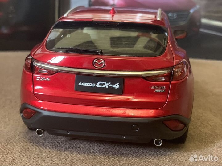 Модель новая.1/18.Mazda CX-4