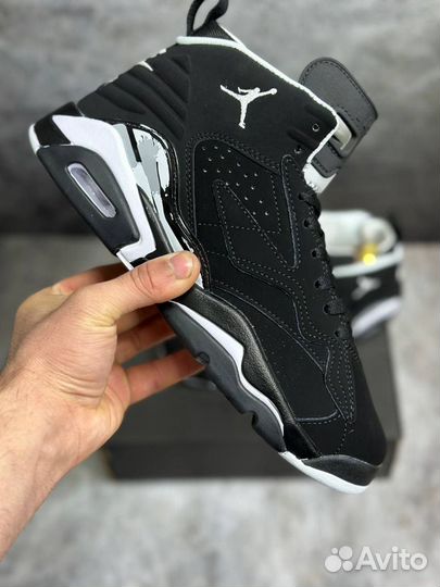 Nike Air Jordan Retro 6:Черная классика стиля