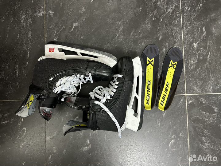 Коньки Bauer hyperlite 2 размер 9 fit2