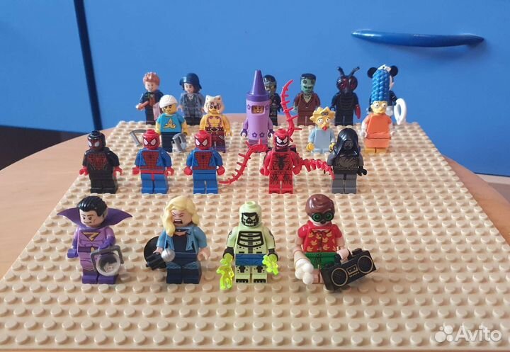 Lego minifigures разные серии
