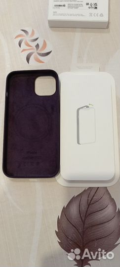 Чехол на iPhone 14