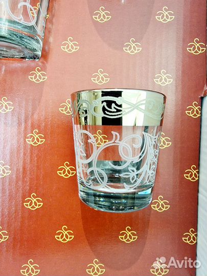 Графина с рюмками 6 шт