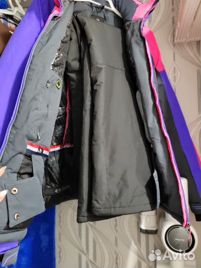 Горнолыжный костюм женский