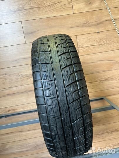Yokohama Geolandar I/T-S G073 215/70 R16 100Q
